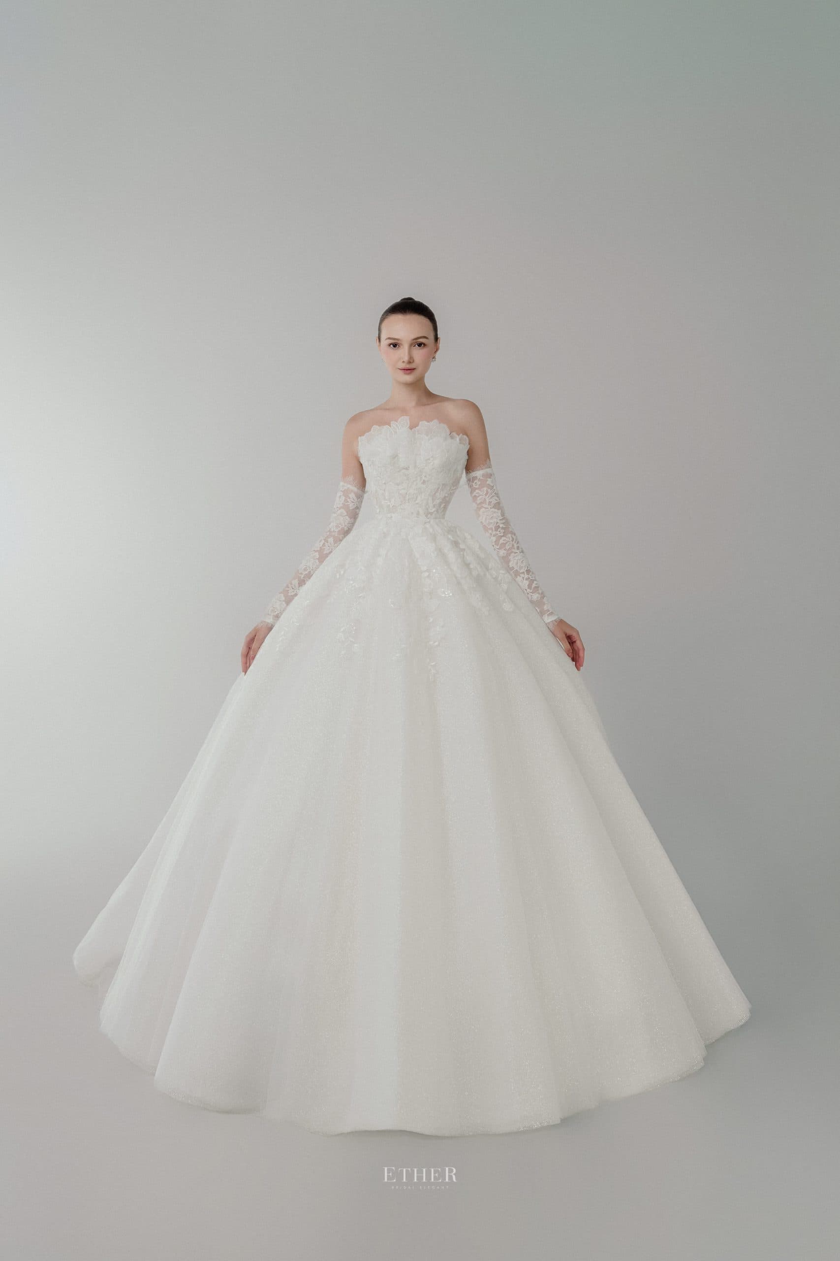 THE FLORA | NEW COLLECTION BY ETHER BRIDAL