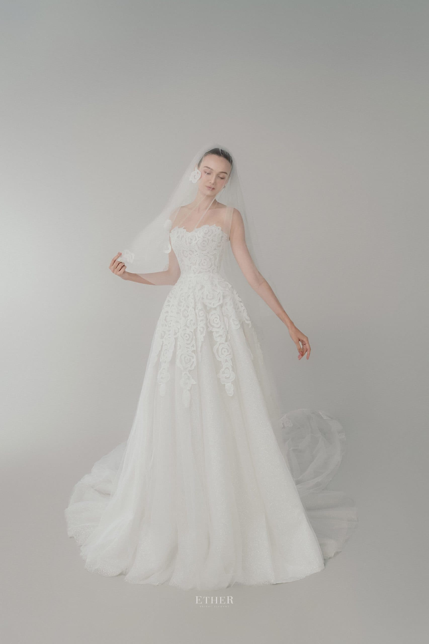THE FLORA | NEW COLLECTION BY ETHER BRIDAL